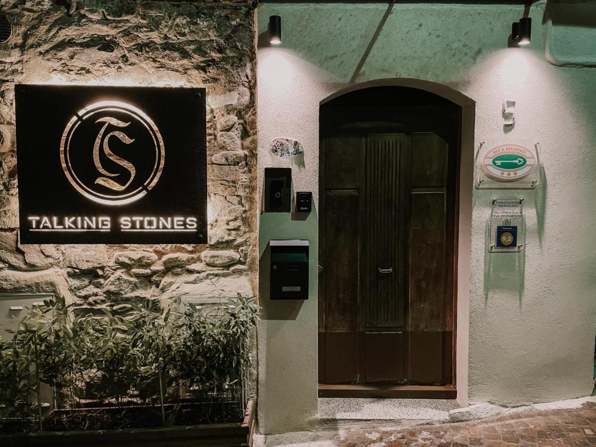 Talking Stones Panzió Dolceacqua Kültér fotó